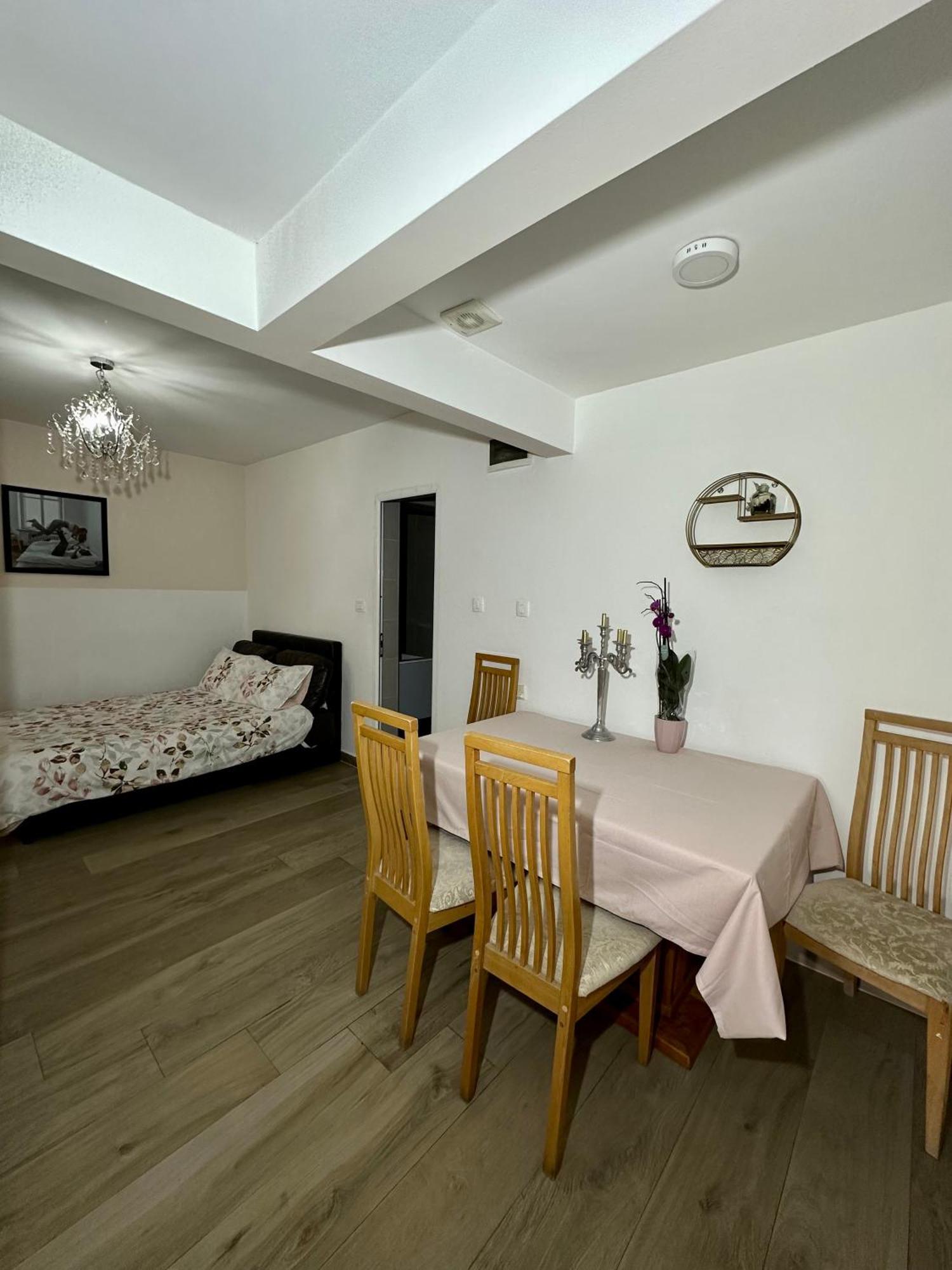 Apartmani Simona Budva Buitenkant foto
